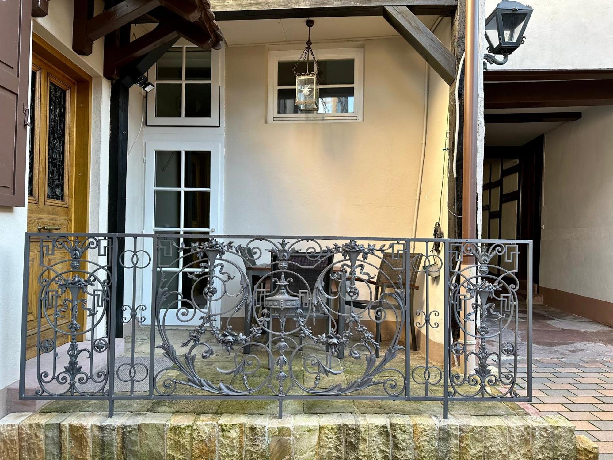 Exklusives Haus, Ruhig Gelegen Im Innenhof, Zentral, Lichtdurchflutet Zustellbett,Babybett Bei Bedarf Karlsruhe Dış mekan fotoğraf